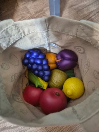 Cocinita de juguete con accesorios