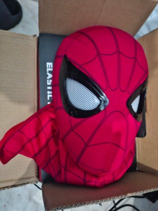 Mascara Spiderman con control de anillo