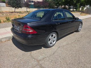 Mercedes 2006 etiqueta B