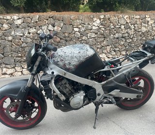 Honda CBR F2