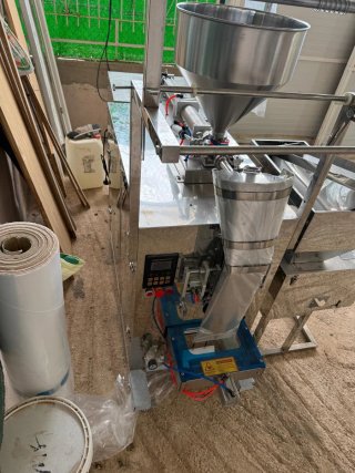 Máquina Envasadora Vertical Automática Líquidos