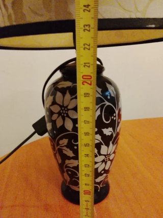 Lámpara de mesa cerámica decorada