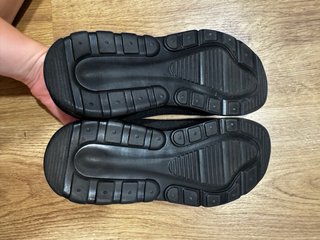 Zapatos deportivos negros talla 38