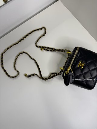 Bolso Negro y Dorado