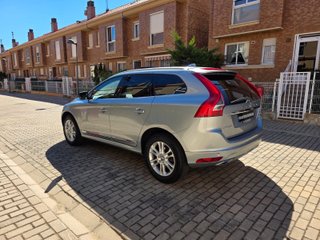 Volvo XC60 Volvo XC60 2.4 D5 AWD Momentum Auto