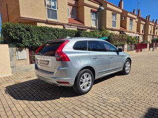Volvo XC60 Volvo XC60 2.4 D5 AWD Momentum Auto