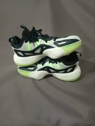 Zapatillas Adidas trae Young Unlimited 2 low