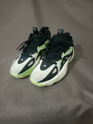 Zapatillas Adidas trae Young Unlimited 2 low