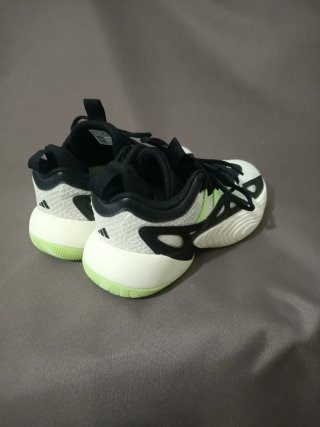 Zapatillas Adidas trae Young Unlimited 2 low