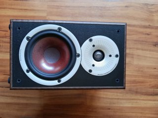 Altavoces Dali Spektor 2 Marrones