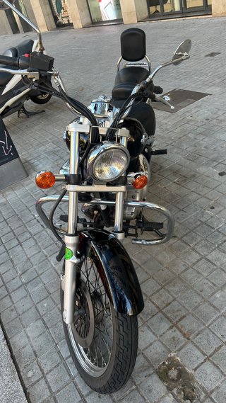 Suzuki Intruder 125cc - 2009