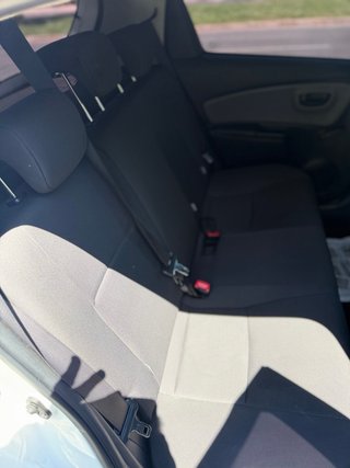 Toyota Yaris 2015