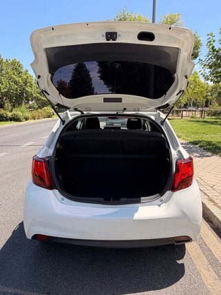 Toyota Yaris 2015
