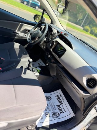 Toyota Yaris 2015