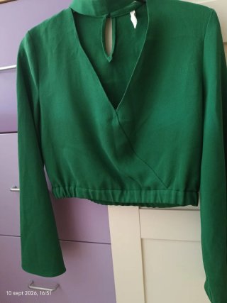 Blusa Zara verde talla M