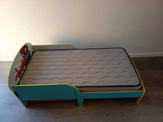Cama infantil Marvel + Colchón 140x75