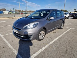 Renault Grand Scenic 2013