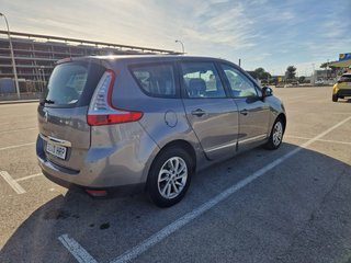 Renault Grand Scenic 2013
