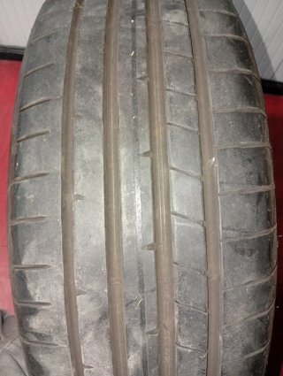 Llantas Porsche 18 Originales + Neumático