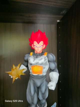 Vegeta Super Saiyan Blue Kykin Studio