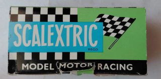 Coche Scalextric Tyrrell P34 Elf