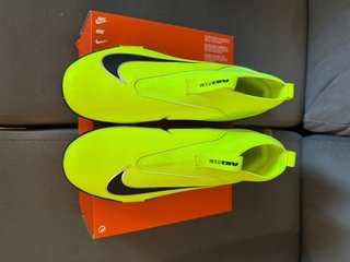 Botas de fútbol Nike Air Zoom para niños