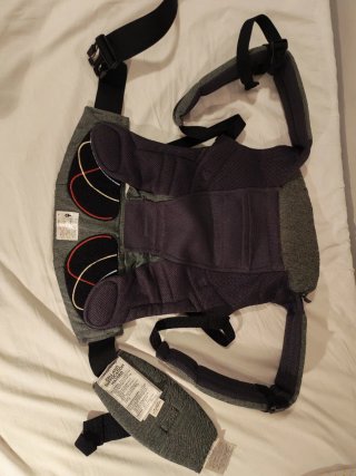 Mochila Ergobaby Porteo Gris