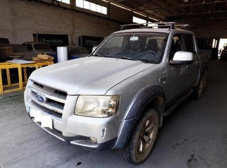 227340 paragolpes trasero 1684301 ford ranger 2.5