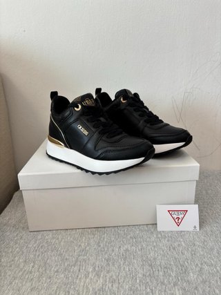 Scarpe Guess Nere e Oro Tg 37