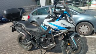 Zontes 703F cambio de nombre incluido o una parte