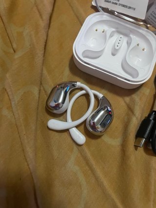 Auriculares Bluetooth Plata y Blanco