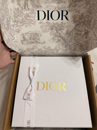 Neceser Miss Dior Rosa con Cosméticos