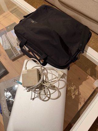 MacBook Pro Retina 15” i7 2012 + cargador y funda