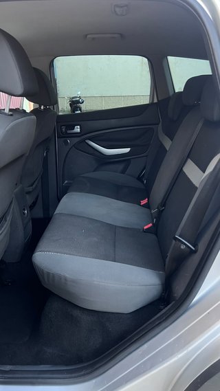 Ford Kuga Etiqueta B