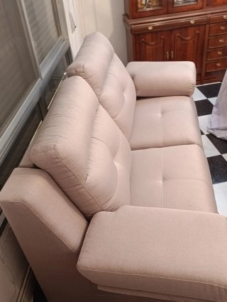 Sofá reclinable eléctrico seminuevo gris.