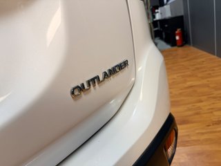 MITSUBISHI OUTLANDER 2.2 DID 150 KAITEKI 4X4 AWD 7