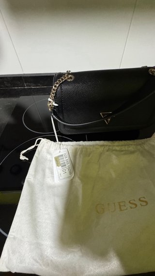 Bandolera Guess Negra