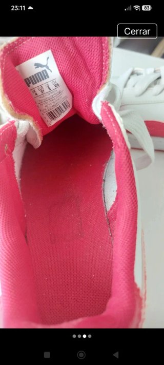 Zapatillas Puma Blancas y Rojas