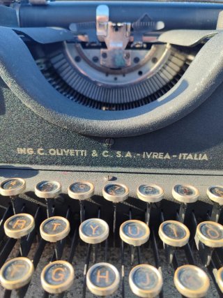 Olivetti M40 Macchina da Scrivere