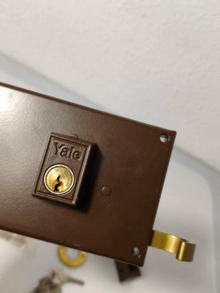 Cerradura Yale 125-Hp-14 Dcha