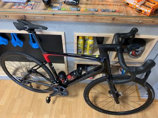Bicicleta GIANT DEFY ADVANCED 1 Negra/Roja