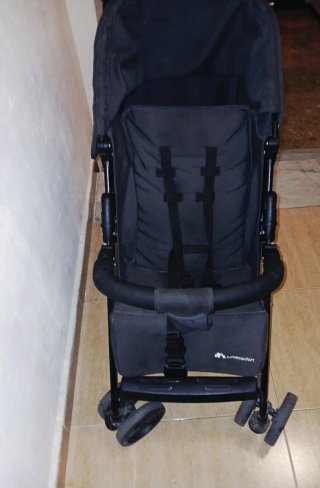 Cochecito de bebé negro