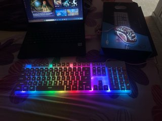 Teclado y Ratón Gaming RGB Rosa MageGee