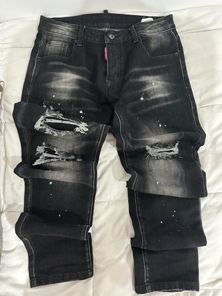 Pantalones Dsquared2 negros con bordado