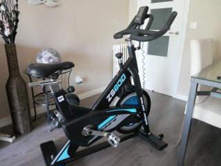 Bicicleta Indoor BH ZS800