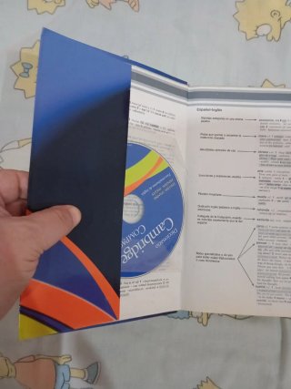 Diccionario Cambridge Compact.
