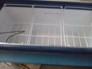 Nevera expositora de helados