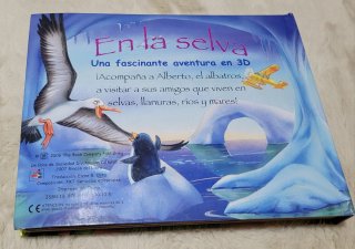 Libro infantil "En la selva", con pestañas móviles