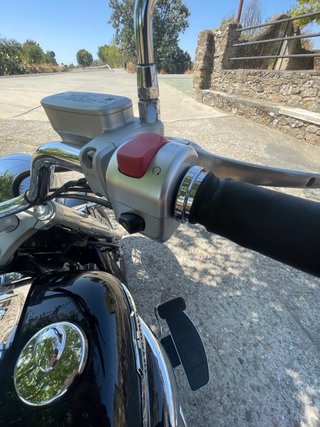 Suzuki Intruder VL 800 Negra
