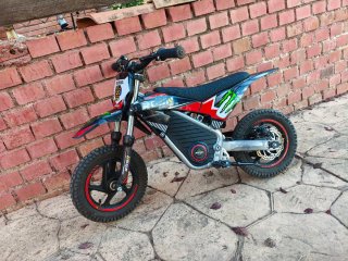 Moto Eléctrica Infantil